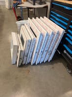 Draaikiep raam kozijn, Doe-het-zelf en Verbouw, Kozijnen en Schuifpuien, 75 tot 150 cm, Kunststof, Raamkozijn, Nieuw