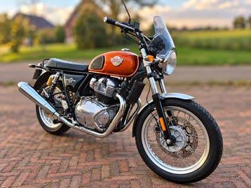 Royal Enfield Tour Interceptor 650 Twin Orange Crush, 2 cilinders, Occasion, Toermotor, Minimaal motorrijbewijs A2