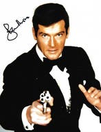Roger Moore - Autographed Photo James Bond 007 with bbc, Nieuw