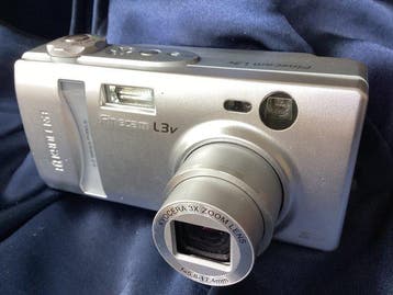 Olympus, Kyocera Finecam L3v; Camedia C-720 Ultra Zoom, Nieuw