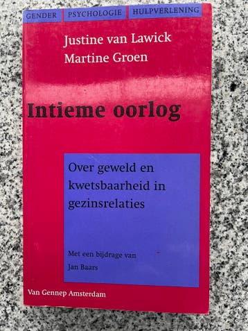 Intieme oorlog, Gelezen, Verzenden, Overige onderwerpen, Justine van Lawick en Martine Groen