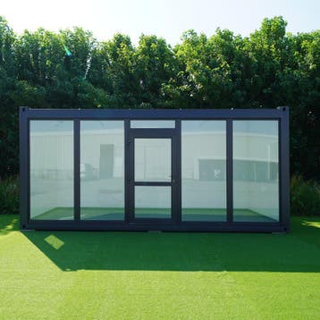 Prefab kantoor / Met ramen en stroomaansluiting / Koop nu!