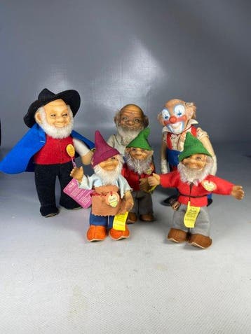 Steiff - Pluche speelgoed Ensemble de 6 Figurines / Poupées