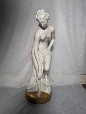 Capodimonte - Étienne-Maurice Falconet - sculptuur, La, Antiek en Kunst