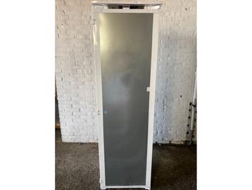 Beko BFNA247E40SN - Vrieskast - FreezerGuard - ProSmart™, Witgoed en Apparatuur, Vriezers en Diepvrieskisten, Verzenden, Zo goed als nieuw