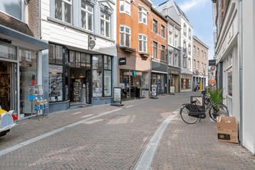 Winkelruimte te huur Sittard Limbrichterstraat 9, Huur, Winkelruimte