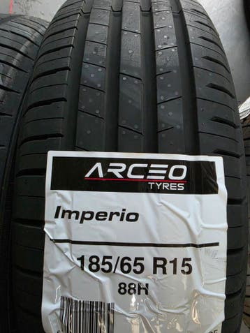 185/65r15 88H Dot26 Made in Europe Nieuwe A merk Banden, Ophalen, 15 inch, Nieuw, 185 mm