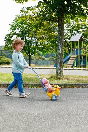 BABY born: Loopeendje Berta, Kinderen en Baby's, Speelgoed | Poppen, Ophalen of Verzenden, Nieuw
