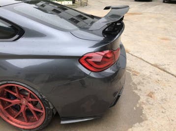 BMW F80 F82 F83 M2 M4 Carbon V spoiler, Verzenden