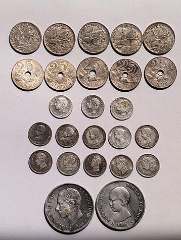 Spanje. Lote 25 monedas españolas Alfonso XII y Alfonso XIII