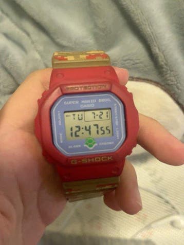 Casio - DW-5600SMB-4PR - Super Mario Bros - Videogame, Nieuw