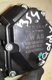 gasklep, gasklephuis, smoorklep, regelaar, 03G128063Q, Nieuw