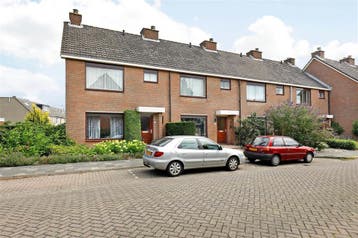 Te huur: Huis Hazelaarstraat in Ter Aar, Ter Aar, Zuid-Holland