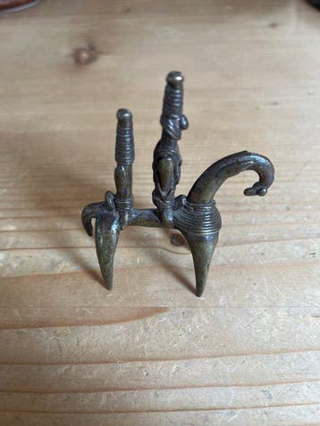 West-Afrikaanse bronzen miniatuur (twee ruiters te paard /, Antiek en Kunst