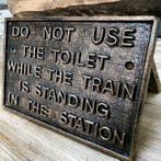 Plaque - Railroad sign - Gietijzer