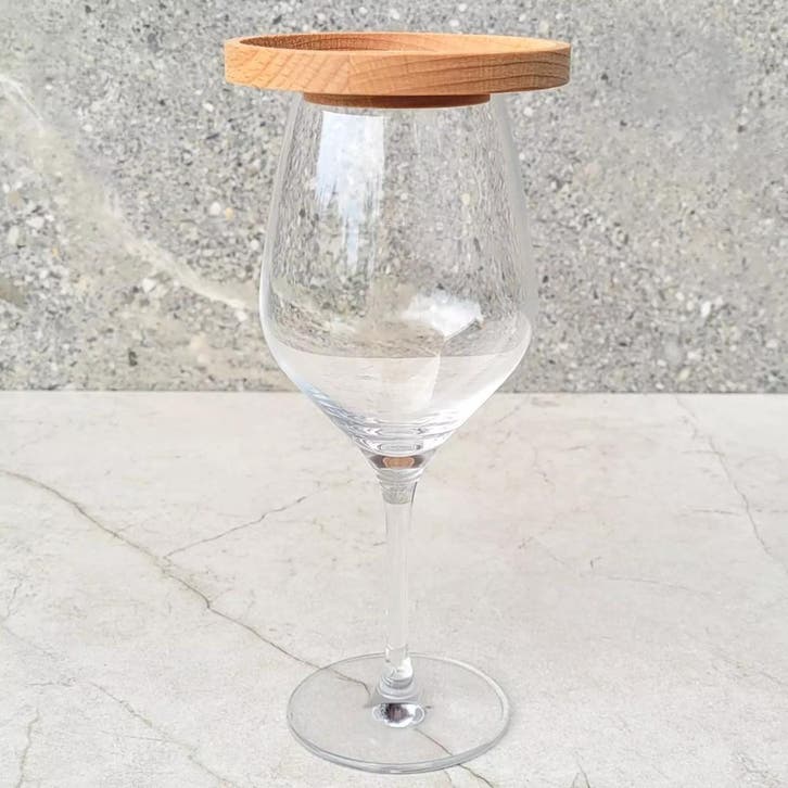 HOCHO Beukenhouten Wijnglas Deksel 90x15 mm – Met Snackpl., Huis en Inrichting, Keuken | Keukenbenodigdheden, Nieuw, Ophalen of Verzenden