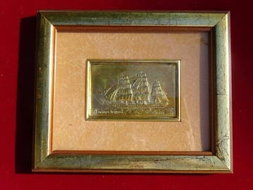 Italië. Threee-Masted Ship 24 Carat Gold Finished over