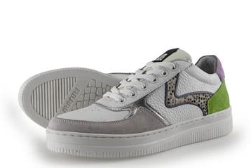 Maruti Sneakers in maat 39 Overig, Kleding | Dames, Schoenen, Overige kleuren, Verzenden, Maruti, Sneakers of Gympen