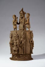 Een bronzen beeld. - Ikegobo - Benin - Nigeria