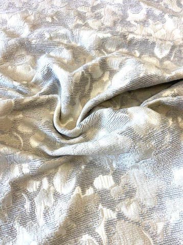 PIQUE  - Verfijnd jacquardweefsel met een elegant
