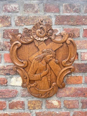 sculptuur, Eikenhouten gesculpteerde Jezus draagt het, Antiek en Kunst