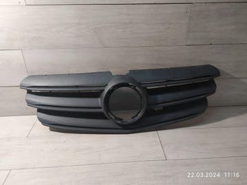 Mercedes-Benz Vito Viano W447 lift grill A4478800602, Auto-onderdelen, Carrosserie en Plaatwerk, Verzenden, Gebruikt