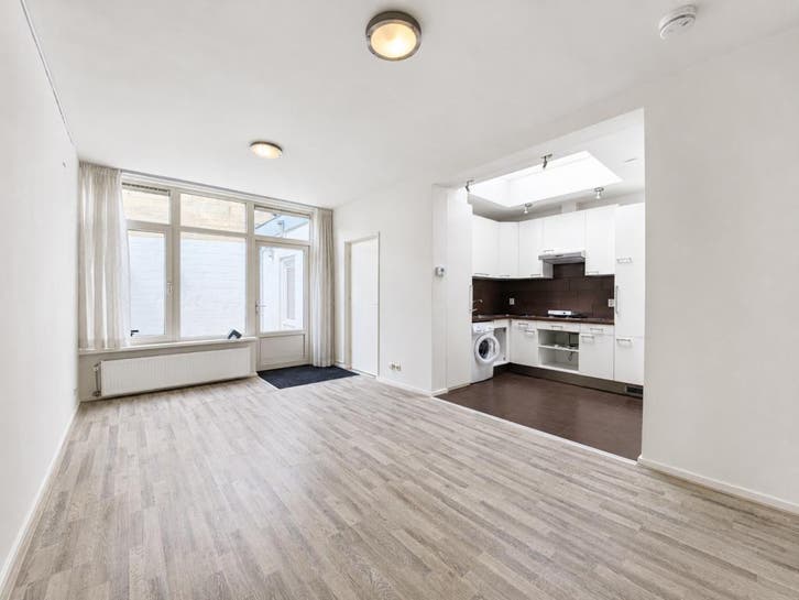 Appartement te huur in Valkenburg aan de Geul - 42 m² - 1, Huizen en Kamers, Huizen te huur, Limburg, Appartement