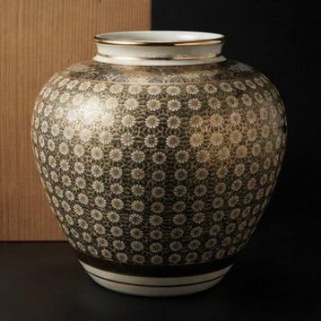 Vaas - Keramiek - Japan - Chrysanthemum-motief (Zonder
