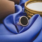 Rosé gouden ring met onyx, Gebruikt, Overige kleuren, Ophalen of Verzenden, Kleiner dan 17