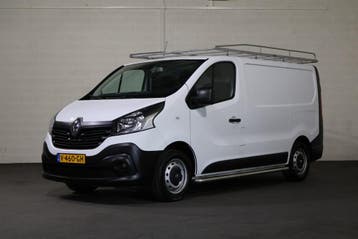 Renault Trafic L1H1 | Financial Lease voor 178 p/mnd, Stof, Gebruikt, Euro 6, Overige carrosserieën
