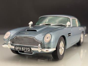 Chrono 1:18 - Model coupé - Aston Martin DB 5 -, Nieuw