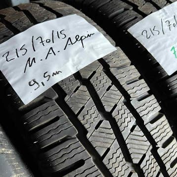 2 x Michelin Agilis Alpin 215-70-15 C Winterbanden 9,5mm, 15 inch, Band(en), Bestelwagen, Gebruikt