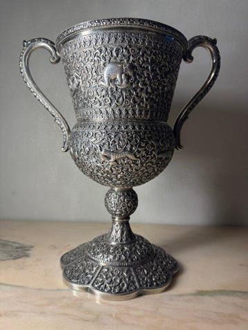 Uitzonderlijk, uiterst zeldzame Noble Estate zilveren trofee, Antiek en Kunst