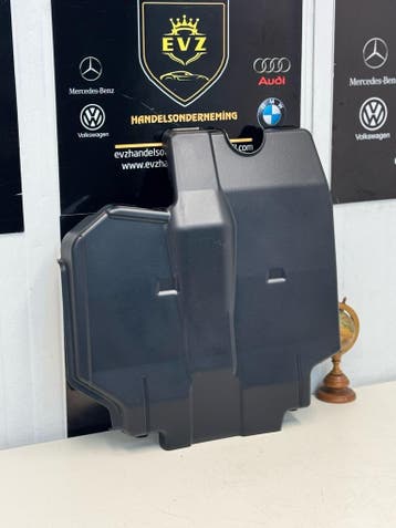Mercedes Vito motor beschermplaat bj.2020 art.A6510102624, Auto-onderdelen, Gebruikt, Mercedes-Benz, Motorkap