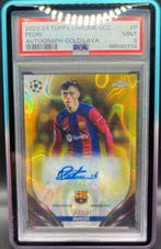 2023/24 Topps Chrome UCC Pedri Autograph Gold Lava - PSA 9, Nieuw
