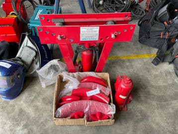 Online veiling: HBM, Hydraulische pijpenbuiger 16 ton, Nieuw