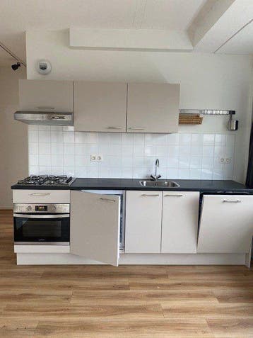 Te huur: Appartement Kadelaan in Zoetermeer, Zoetermeer, Appartement, Zuid-Holland