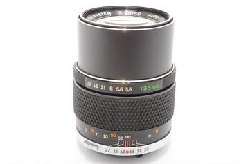Olympus E.Zuiko Auto-T 135mm 1:3.5 Cameralens, Audio, Tv en Foto, Fotocamera's Analoog, Nieuw