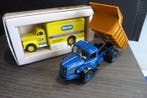 Corgi - Model vrachtwagen (2) - Mack B Series van et Berliet, Nieuw