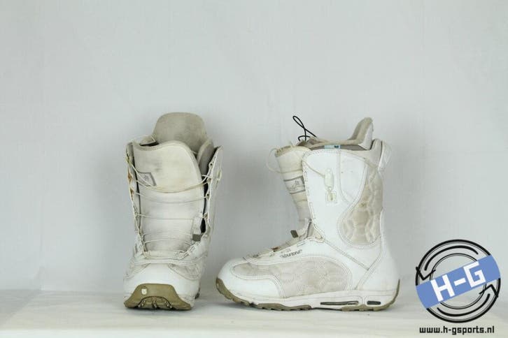 Refurbished - Snowboardschoenen - Burton Snelsluit - 26.5, Sport en Fitness, Snowboarden, Schoenen, Gebruikt, Ophalen of Verzenden