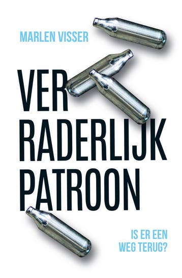 Boek: Kluitman-novelles - Verraderlijk patroon - (als nieuw), Verzenden, Zo goed als nieuw