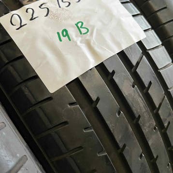 2 x Toyo Proxes 225-55-19 Zomerbanden 6mm, Auto-onderdelen, Banden en Velgen, 19 inch, Gebruikt, Ophalen of Verzenden, Band(en)