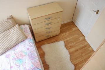 Te Huur Kamer Plaats In Den Haag, Minder dan 20 m², Den Haag