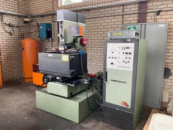 Online veiling: AEG-ELOTHERM, ELBOMAT, vonkerosiemachine