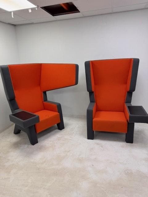 Gebruikte Prooff Earchair akoestische design fauteuil, Zakelijke goederen, Kantoor en Winkelinrichting | Kantoormeubilair en Inrichting