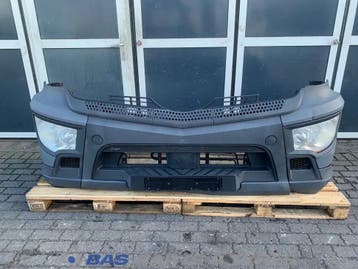Bumper Mercedes Antos MP4 A 960 310 23 22, Auto-onderdelen, Ophalen, Gebruikt, Mercedes-Benz, Carrosserie en Plaatwerk