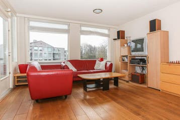Kamer te huur in Capelle Aan Den IJssel - 8 m² - 1 kamer(s), Rotterdam