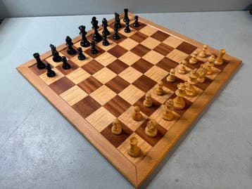Schaakspel - Prachtig vintage schaakspel met originele