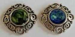 Per stuk  Kastje/Hanger rond opengewerkt 24 mm zonder steen, Ophalen of Verzenden, Nieuw, Bedel