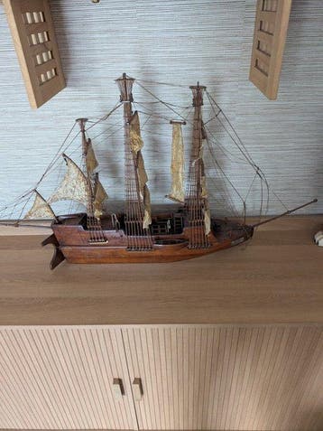 Scheepsbouwers scheepsmodel - LHermine, Nieuw
